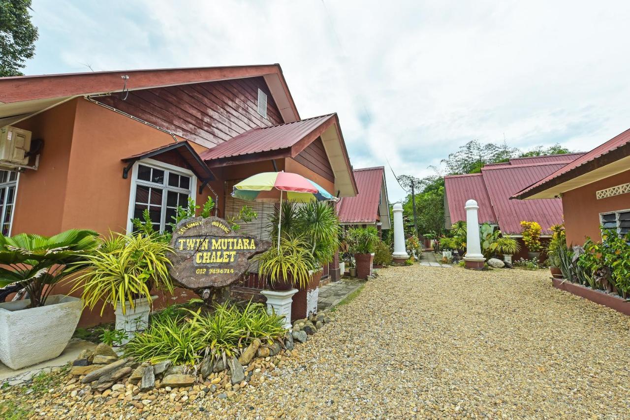 Oyo 90642 Twin Mutiara Chalet & Homestay Jeli 외부 사진