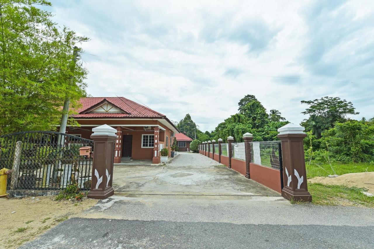 Oyo 90642 Twin Mutiara Chalet & Homestay Jeli 외부 사진