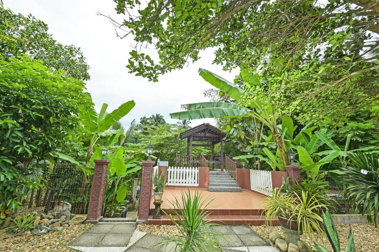 Oyo 90642 Twin Mutiara Chalet & Homestay Jeli 외부 사진