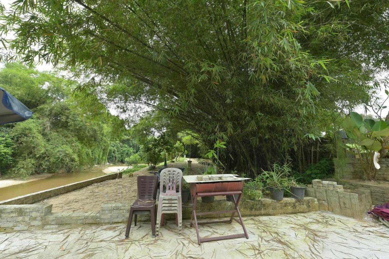 Oyo 90642 Twin Mutiara Chalet & Homestay Jeli 외부 사진