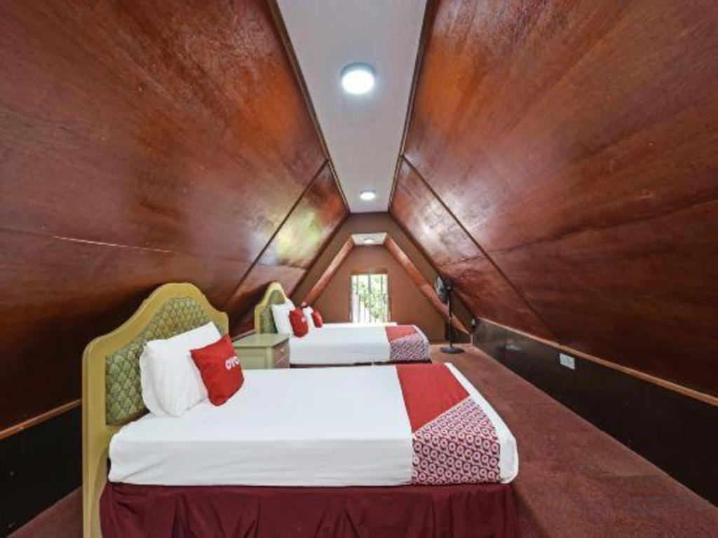 Oyo 90642 Twin Mutiara Chalet & Homestay Jeli 외부 사진