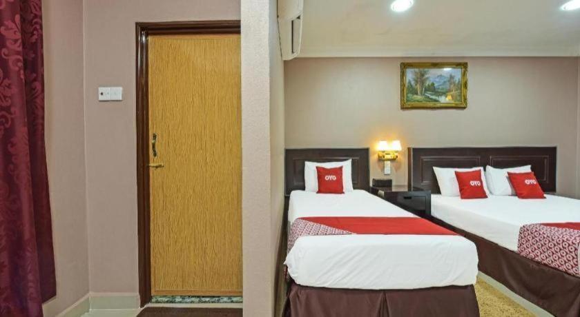Oyo 90642 Twin Mutiara Chalet & Homestay Jeli 외부 사진