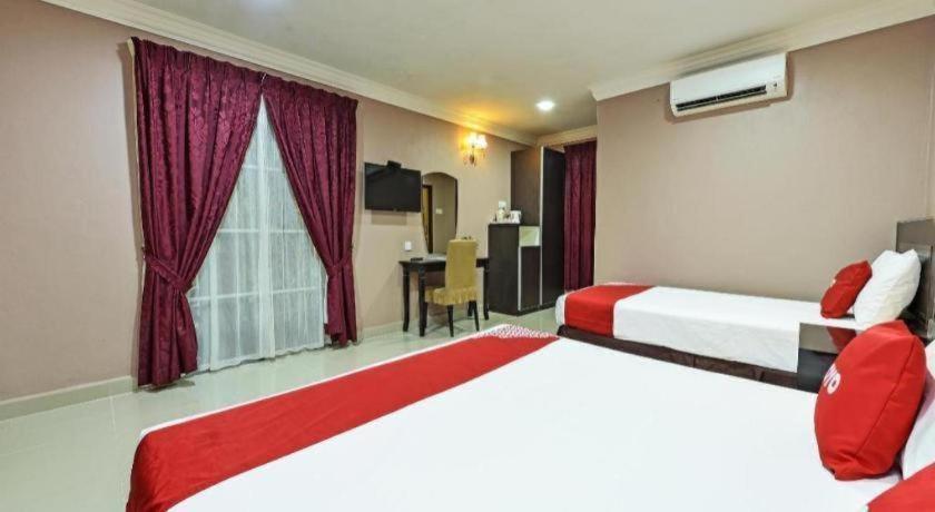 Oyo 90642 Twin Mutiara Chalet & Homestay Jeli 외부 사진